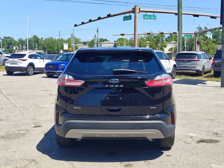 2022 Ford Edge SEL