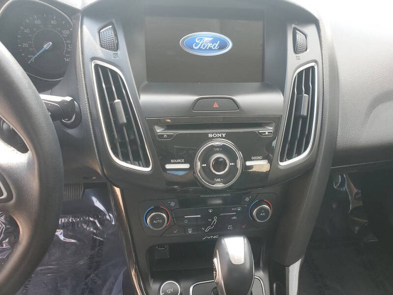 2016 Ford Focus Titanium