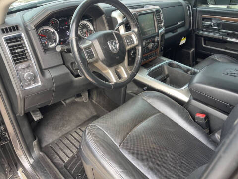 2016 RAM 2500 Laramie