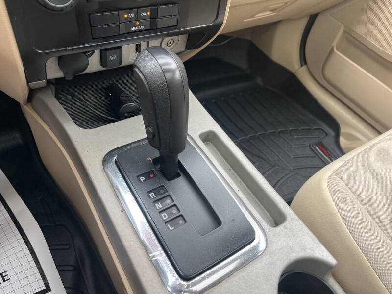 2011 Ford Escape XLT