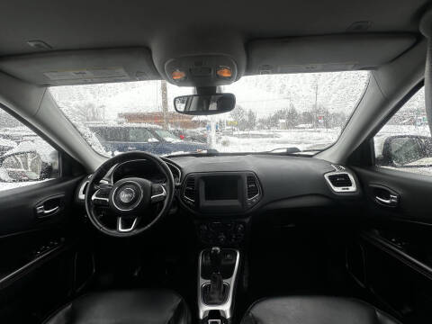 2018 Jeep Compass Latitude