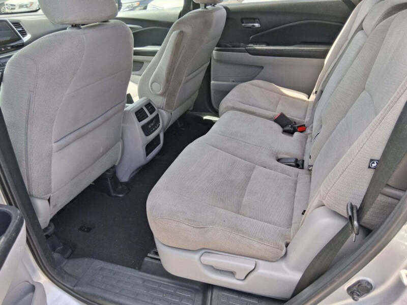2017 Honda Pilot EX