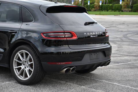2016 Porsche Macan S