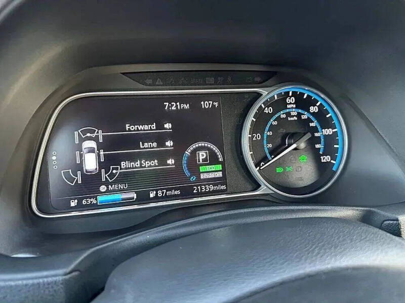 2020 Nissan LEAF SV