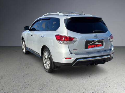 2013 Nissan Pathfinder Platinum