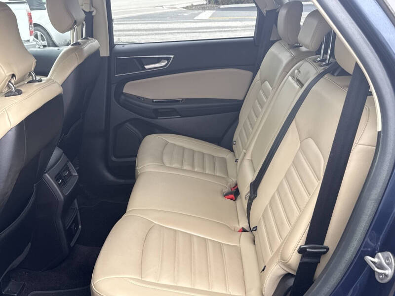 2017 Ford Edge SEL