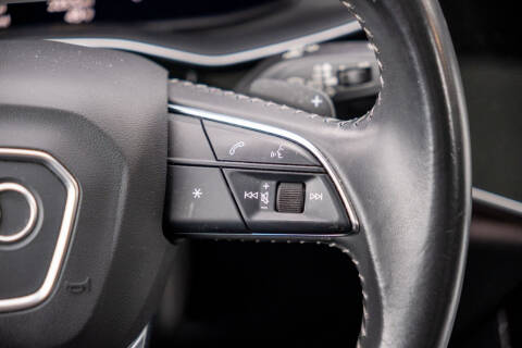 2020 Audi Q8 quattro Premium Plus 55 TFSI