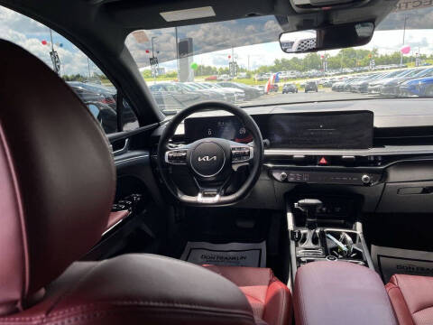 2025 Kia K5