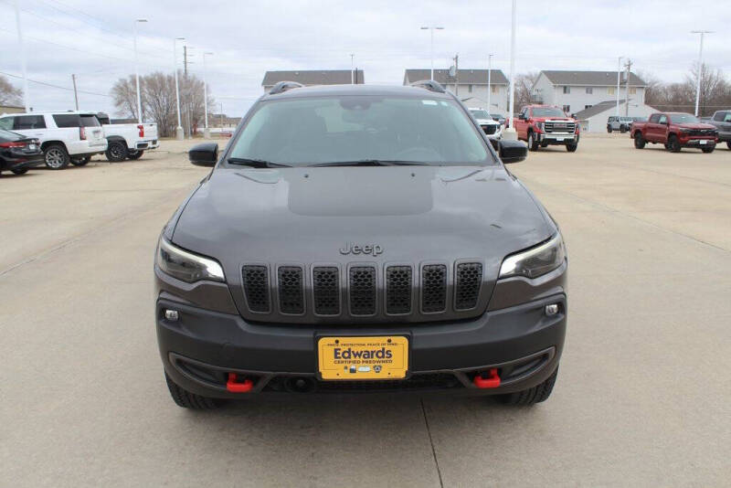 2022 Jeep Cherokee Trailhawk