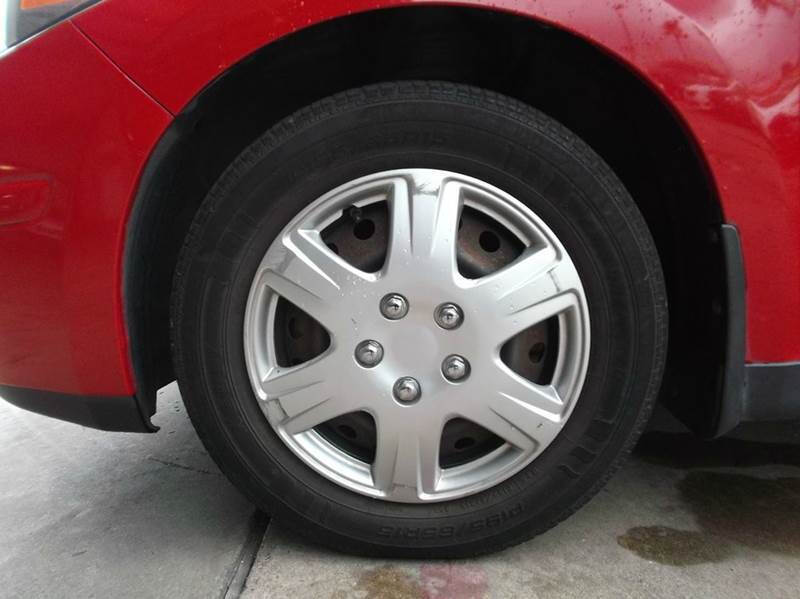 2009 Nissan Versa 1.8 S