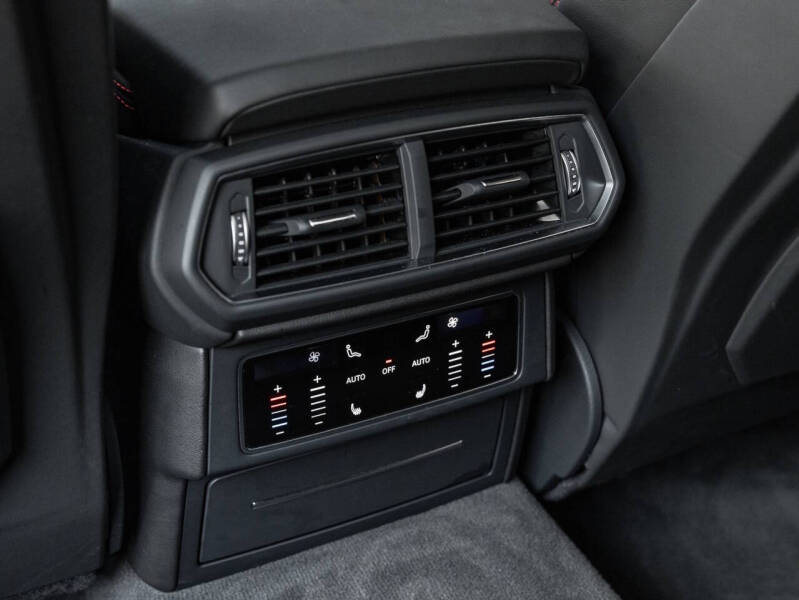 2020 Lamborghini Urus