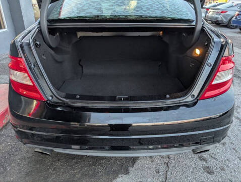 2009 Mercedes-Benz C-Class