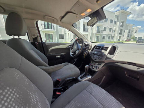 2012 Chevrolet Sonic LS