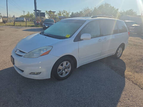 2008 Toyota Sienna XLE