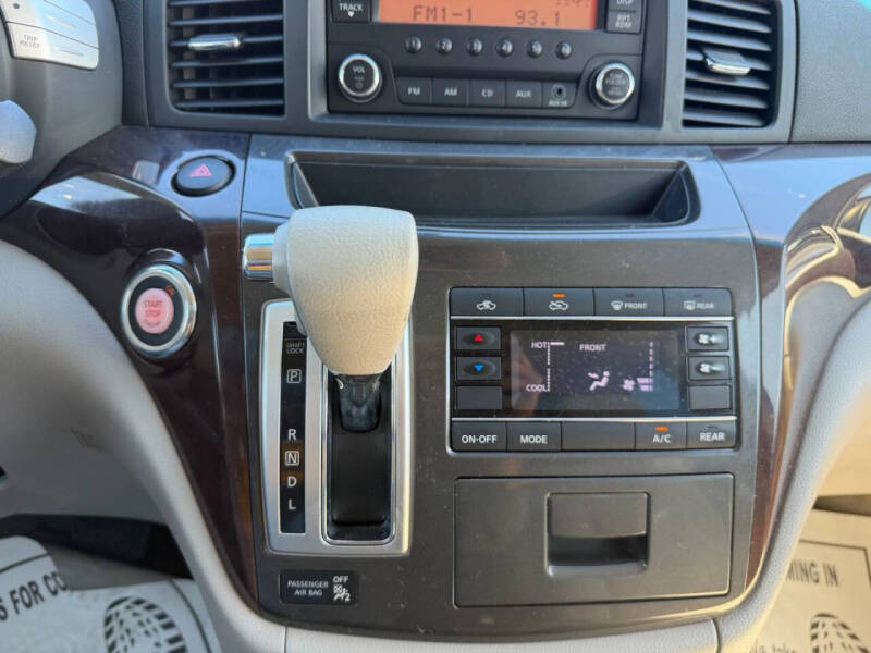 2013 Nissan Quest