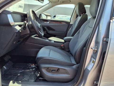 2025 Volkswagen Tiguan SE 4Motion