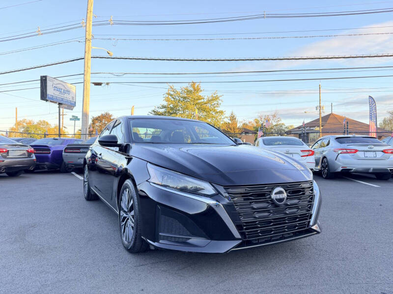 2023 Nissan Altima SV