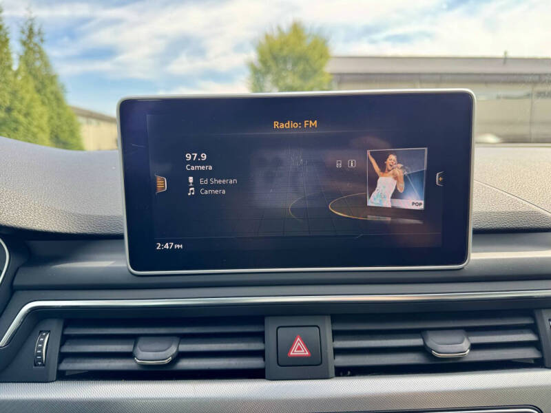 2017 Audi A4 2.0T quattro Premium Plus