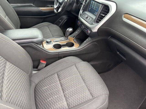 2019 GMC Acadia SLE-2