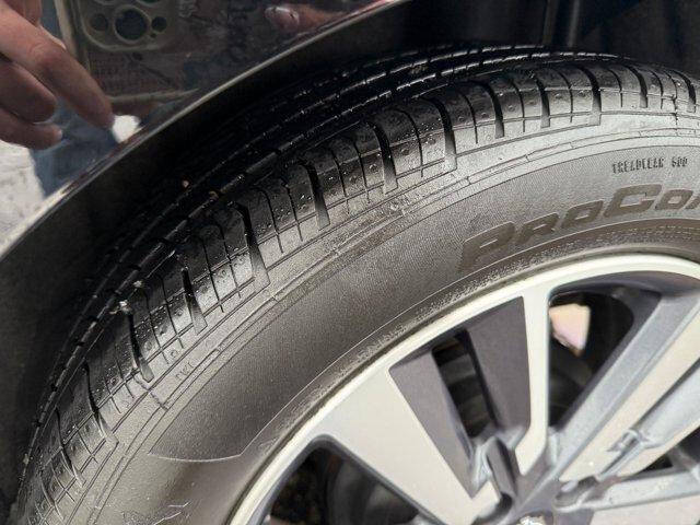 2024 Nissan Versa SV