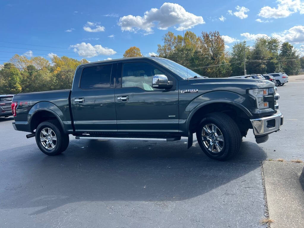 2015 Ford F-150 Lariat photo 9