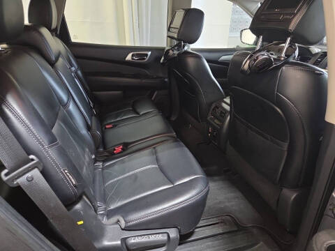 2018 Nissan Pathfinder SL