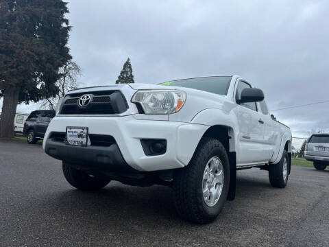2015 Toyota Tacoma for sale at Pacific Auto LLC in Woodburn OR