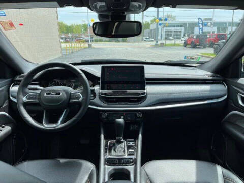 2024 Jeep Compass Latitude Lux