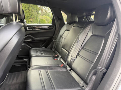 2019 Porsche Cayenne S