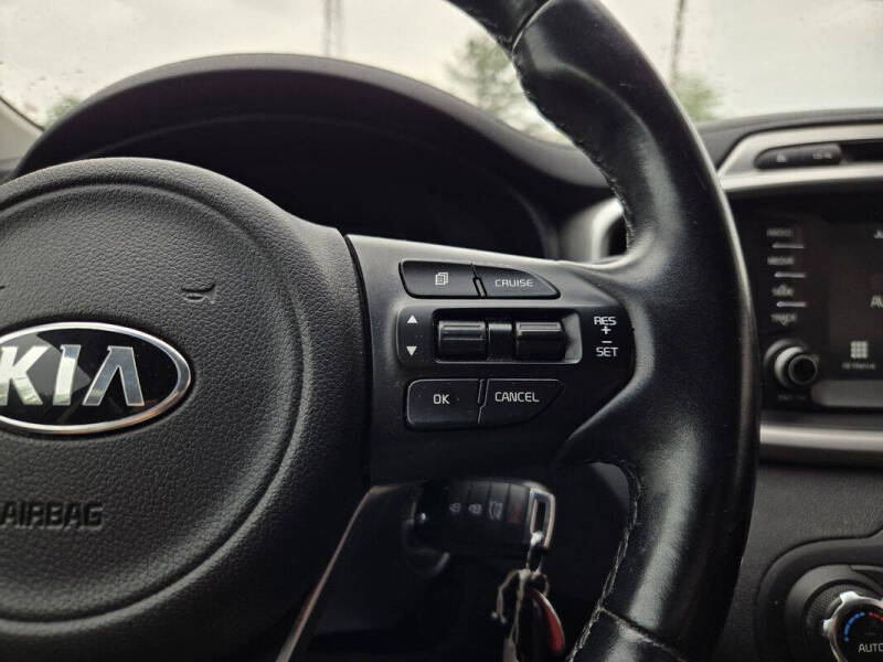2018 Kia Sorento LX