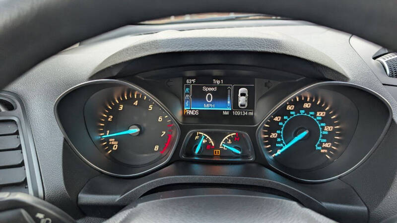 2016 Ford Escape SE