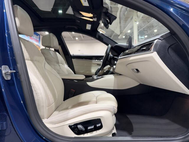 2021 BMW 5 Series M550i xDrive