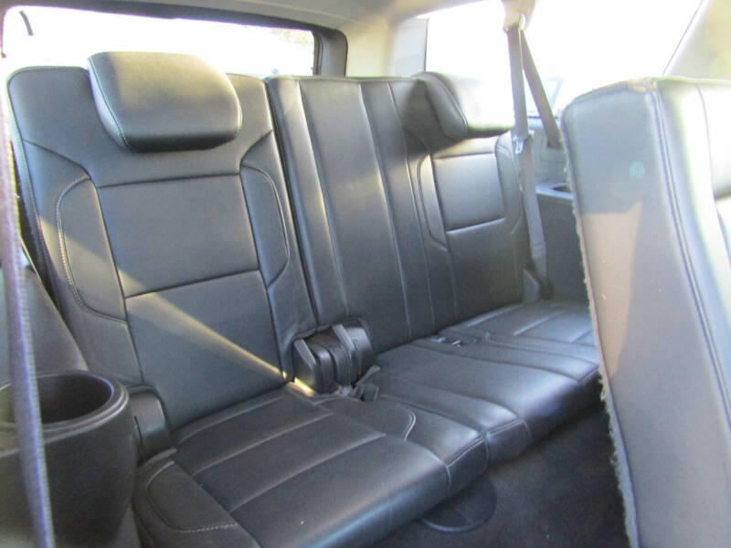 2015 Chevrolet Suburban LT