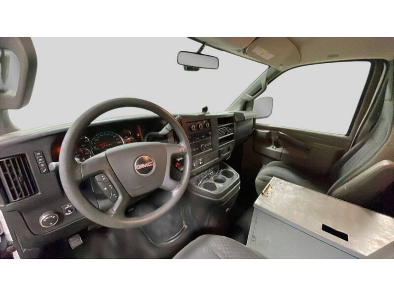 2018 GMC Savana 2500