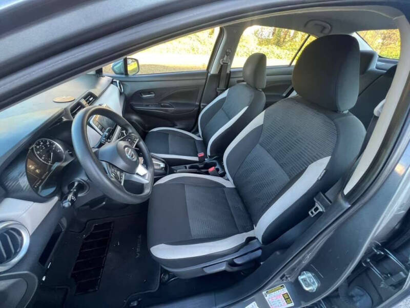 2021 Nissan Versa SV