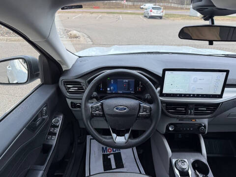 2023 Ford Escape Hybrid Active