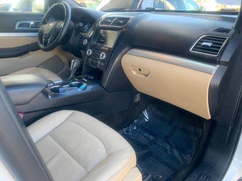 2016 Ford Explorer XLT