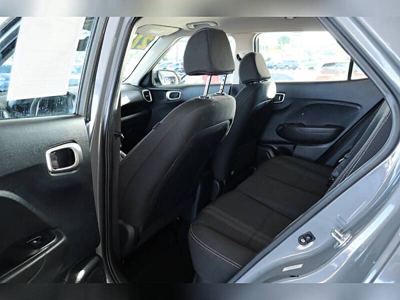 2021 Hyundai Venue SEL