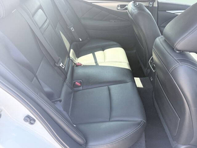 2023 Infiniti Q50 Luxe