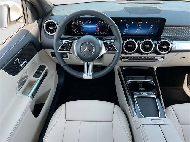 2025 Mercedes-Benz GLB GLB 250 4MATIC