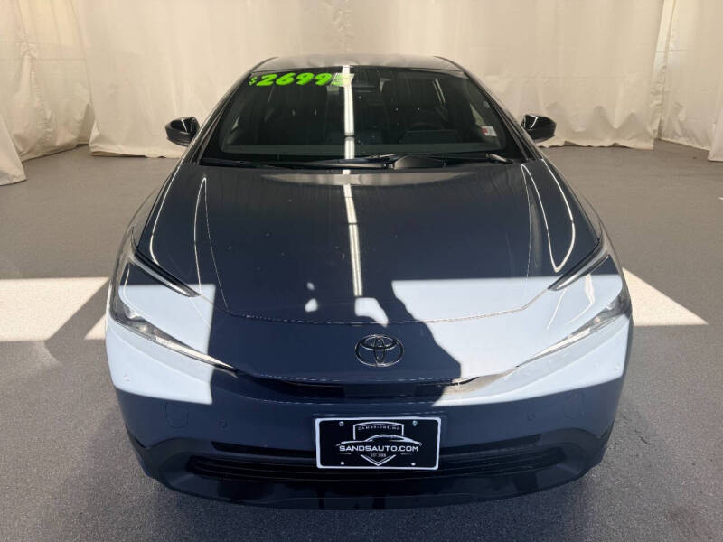 2025 Toyota Prius LE