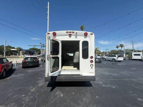 2019 Ford E-Series E-450 SD