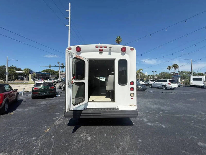 2019 Ford E-Series E-450 SD