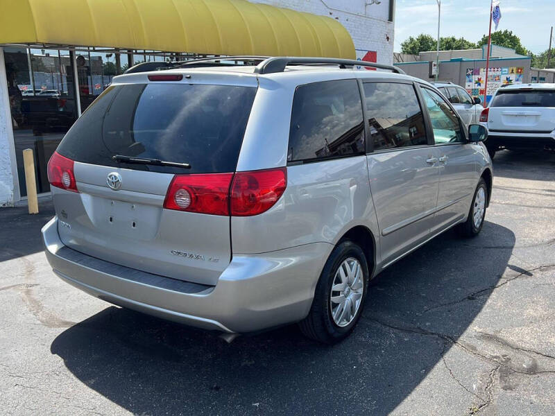 2006 Toyota Sienna