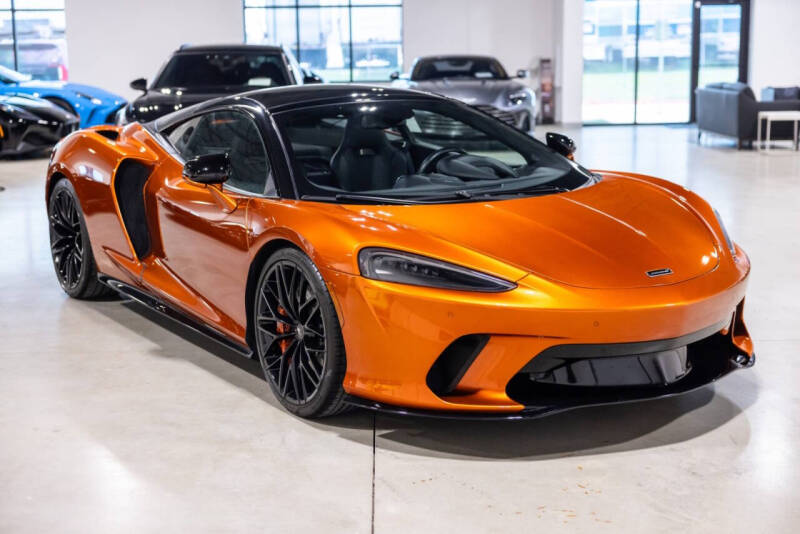 2023 McLaren GT