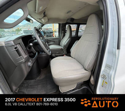 2017 Chevrolet Express LT 3500