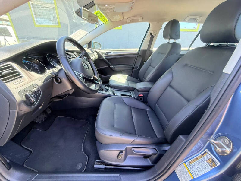 2015 Volkswagen e-Golf SEL Premium