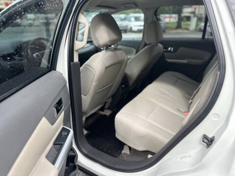 2013 Ford Edge SE
