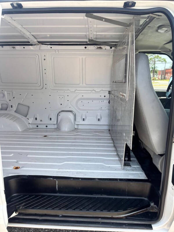 2006 Ford E-Series E-350 SD