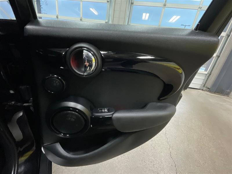 2016 MINI Hardtop 4 Door Cooper